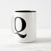 "Q-" Tasse (Vorderseite Links)