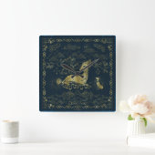 Qilin At Rest Golden Tapestry Quadratische Wanduhr (Zuhause)