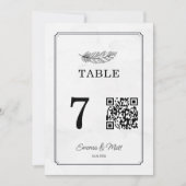 QR Code Beige Elegante Hochzeitkarte Tischnummer (Vorderseite)