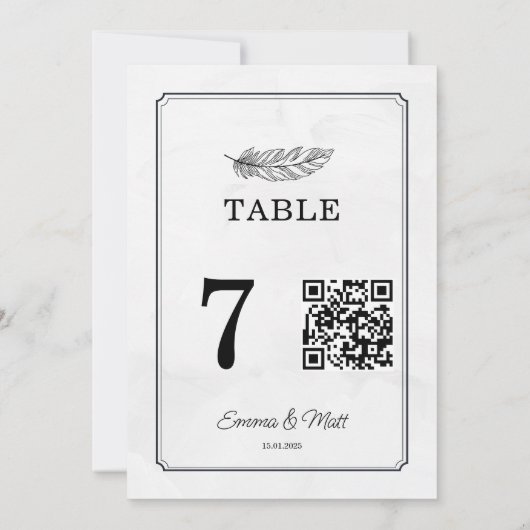 QR Code Beige Elegante Hochzeitkarte Tischnummer (Rückseite)