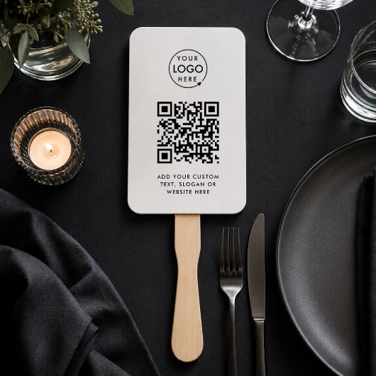 QR-Code | Berufliches, einfaches, weißes Firmenlog Fächer