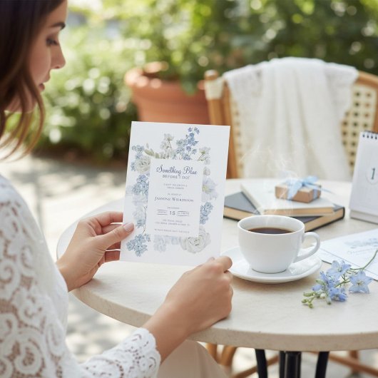 QR-Code Blaues Blumenmuster "Something Blue" Braut Einladung