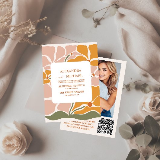 QR Code Boho Chic Retro Floral Wedding Einladung