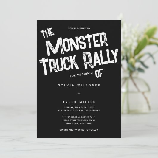 QR Code Bold Unique Typografy Wedding Einladung (Stehend Vorderseite)