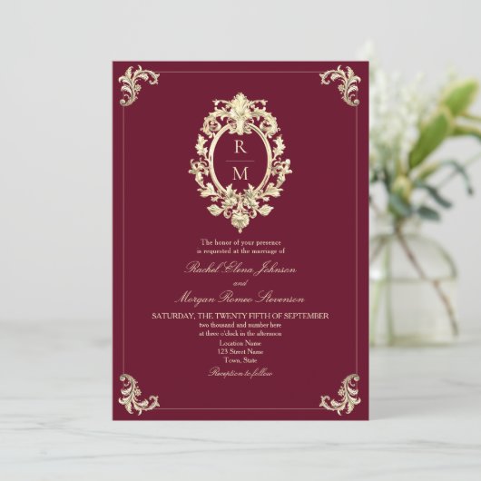 QR Code Burgundy Gold Baroque Wedding Einladung (Stehend Vorderseite)