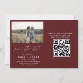 QR Code Burgundy Save the Date 4 Foto Elegant (Rückseite)