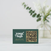 QR-Code-Business-Logo Beruflich Modern Green Visitenkarte (Stehend Vorderseite)
