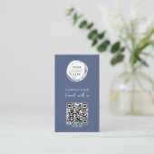 QR Code Business Logo Blue Modern Visitenkarte (Stehend Vorderseite)