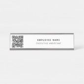 QR Code Business Modernes Minimalistisches Weiß Schreibtischnamensplakette (Vorderseite )