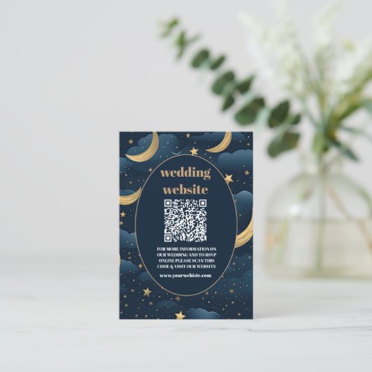 qr code Celestial Midnight Blue Stars Moon Wedding Begleitkarte (Stehend Vorderseite)
