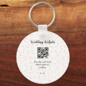 QR-Code der Hochzeitwebsite für Details orange Schlüsselanhänger (Vorderseite)