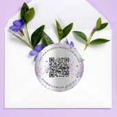 QR-Code der Hochzeitwebsite uAwg silber violett Runder Aufkleber