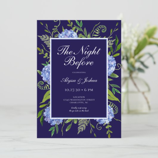 QR-Code der Nacht vor blauem Hydrangea Einladung (Stehend Vorderseite)