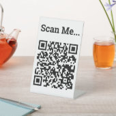 QR Code Design Pedestzeichen Sockelschild (In SItu)