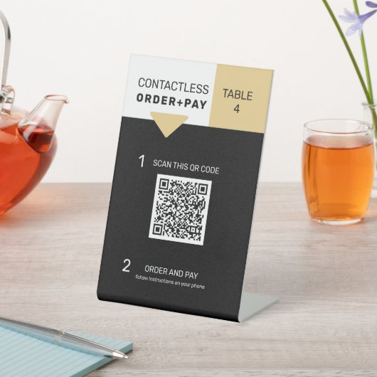 QR-Code Digital Menu Pedestzeichen Sockelschild (In SItu)