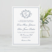 QR code dusty blue crest monogram wedding Einladung (Stehend Vorderseite)