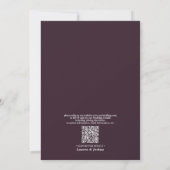 QR-Code Elegante Lila Klassische Skripthochzeit Einladung (Rückseite)