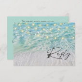 QR Code Eleganter Strandstring Lights Beach RSVP Karte (Vorne/Hinten)