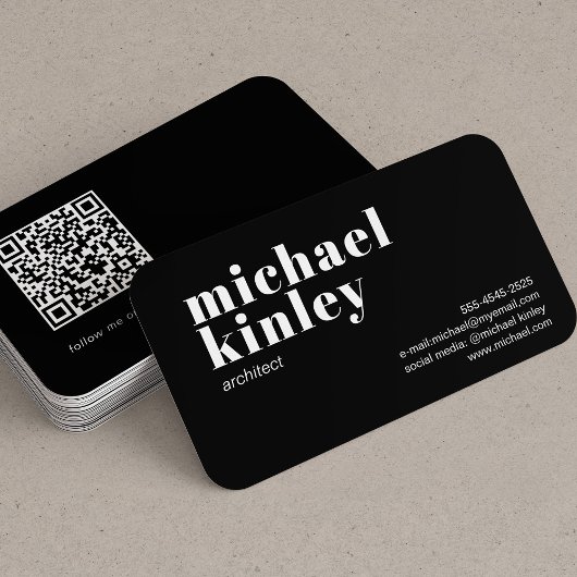 QR-Code fett moderner minimalistischer beruflicher Visitenkarte