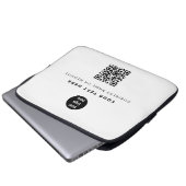 QR-Code-Firmenlogos Modernes Minimalistisches Gesc Laptopschutzhülle (Vorne Knopf)