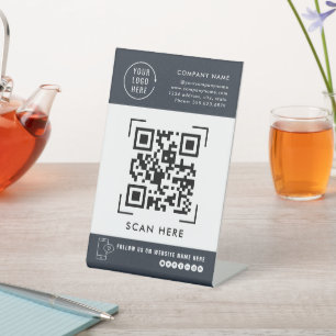 QR-Code Folge uns Firmenlogo Professional Sockelschild