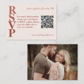 QR Code Foto Terracotta Modern Wedding RSVP Card Begleitkarte (Vorne/Hinten)