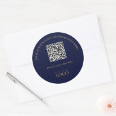 QR-Code für das Werbegeschenk für Navy Blue Gold Runder Aufkleber (Umschlag)
