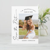 QR-Code für Elegant Minimalistisch Graduation Part Save The Date (Stehend Vorderseite)