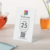 QR-Code für kundenspezifische Geschäftsmodelle hie Sockelschild (In SItu)