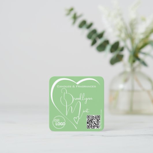 QR-Code für Light Minze Green Calligraphy Heart Lo Quadratische Visitenkarte (Stehend Vorderseite)