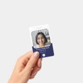 QR-Code für Navy Blue Custom Foto Employee ID Ausweis (Handheld)