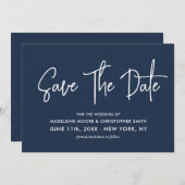 QR-Code für Navy Modern Calligraphy Scannable Save The Date (Vorne/Hinten)