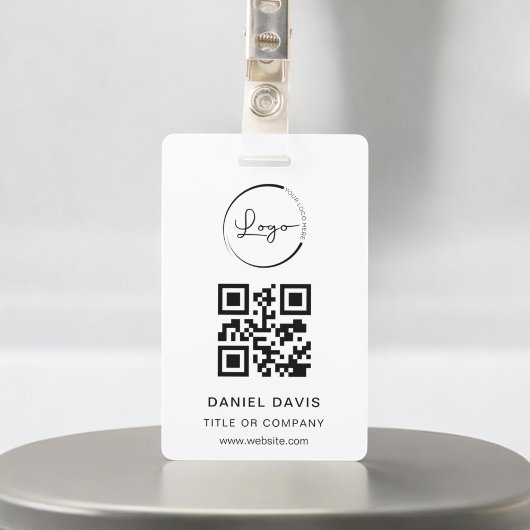 QR-Code für personalisiertes White Business-Logo Ausweis