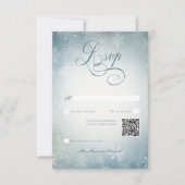 QR-Code für romantische Falling Snow Blue & White RSVP Karte (Vorderseite)