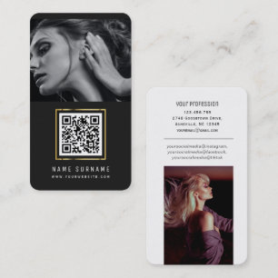 QR-Code für soziale Medien in Schwarz und Weiß - M Visitenkarte