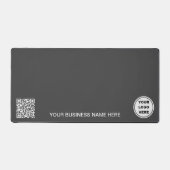 QR-Code für Unternehmen l Modernes Graues Unterneh Schreibtischunterlage (Vorderseite)