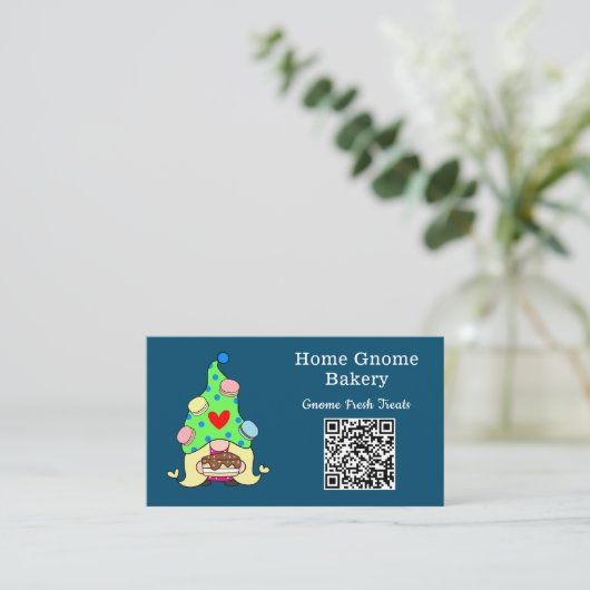 QR Code Gnome Heimat Bäckerei Blue Visitenkarte (Stehend Vorderseite)