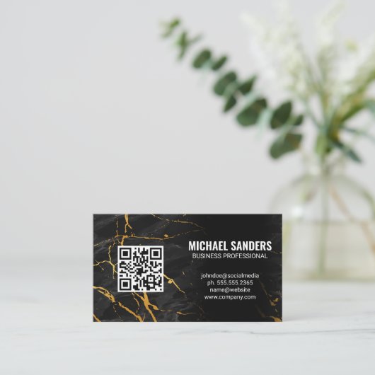 QR-Code | Goldschwarzer Marmor Visitenkarte (Stehend Vorderseite)