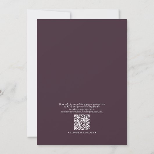 QR-Code Klassischer Plum Lila Monogram Wedding Inv Einladung (Rückseite)