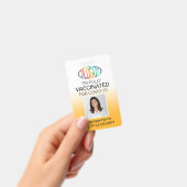 QR-Code Logo-Foto-ID Covid Vaccine Pass Gelb Ausweis (Handheld)
