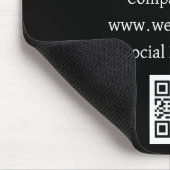 QR-Code-Logo Unternehmen Schwarz Geschäftlich Corp Mousepad (Ecke)