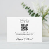 QR Code Minimalist Classic Black White RSVP Card (Stehend Vorderseite)