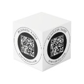 QR-Code mit editierbarem Firmennamen Würfel (Rückseite Schrägansicht)