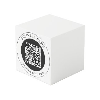 QR-Code mit editierbarem Firmennamen Würfel
