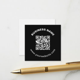 QR-Code mit Firmenname Fett Kreistext Begleitkarte