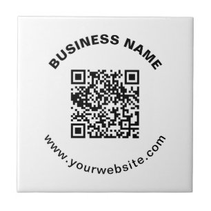 QR-Code mit Firmenname Fett Kreistext Fliese
