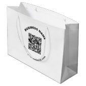 QR-Code mit Firmenname Fett Kreistext Große Geschenktüte (Rückseite Schrägansicht)