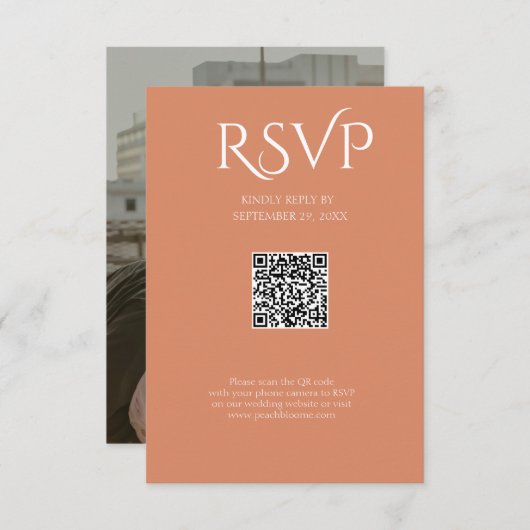 QR Code Modern Minimalistic Bright Copper Wedding RSVP Karte (Vorne/Hinten)