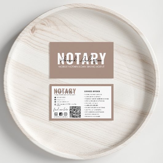 QR-Code | Moderner, blassbrauner mobiler Notar Visitenkarte