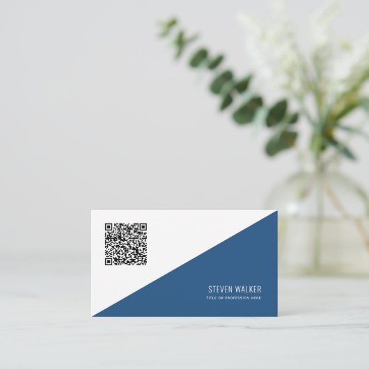 QR-Code Modernes, Minimalistisches, sauberes Beruf Visitenkarte (Stehend Vorderseite)